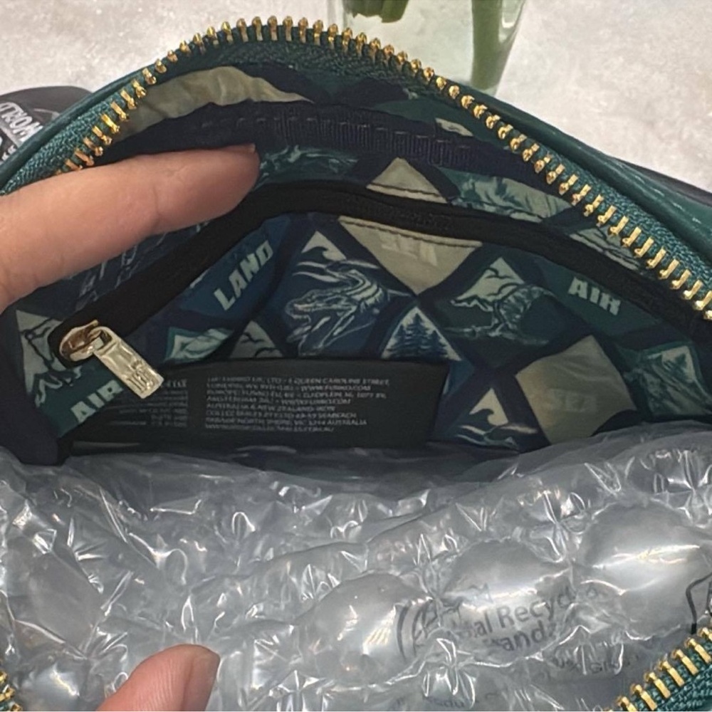Loungefly Jurassic World Velociraptor Palm Mini backpack, Wallet, & Sling Bag - Picture 10 of 13
